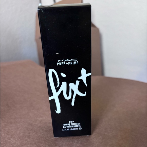 Mac spray - Picture 2 of 2